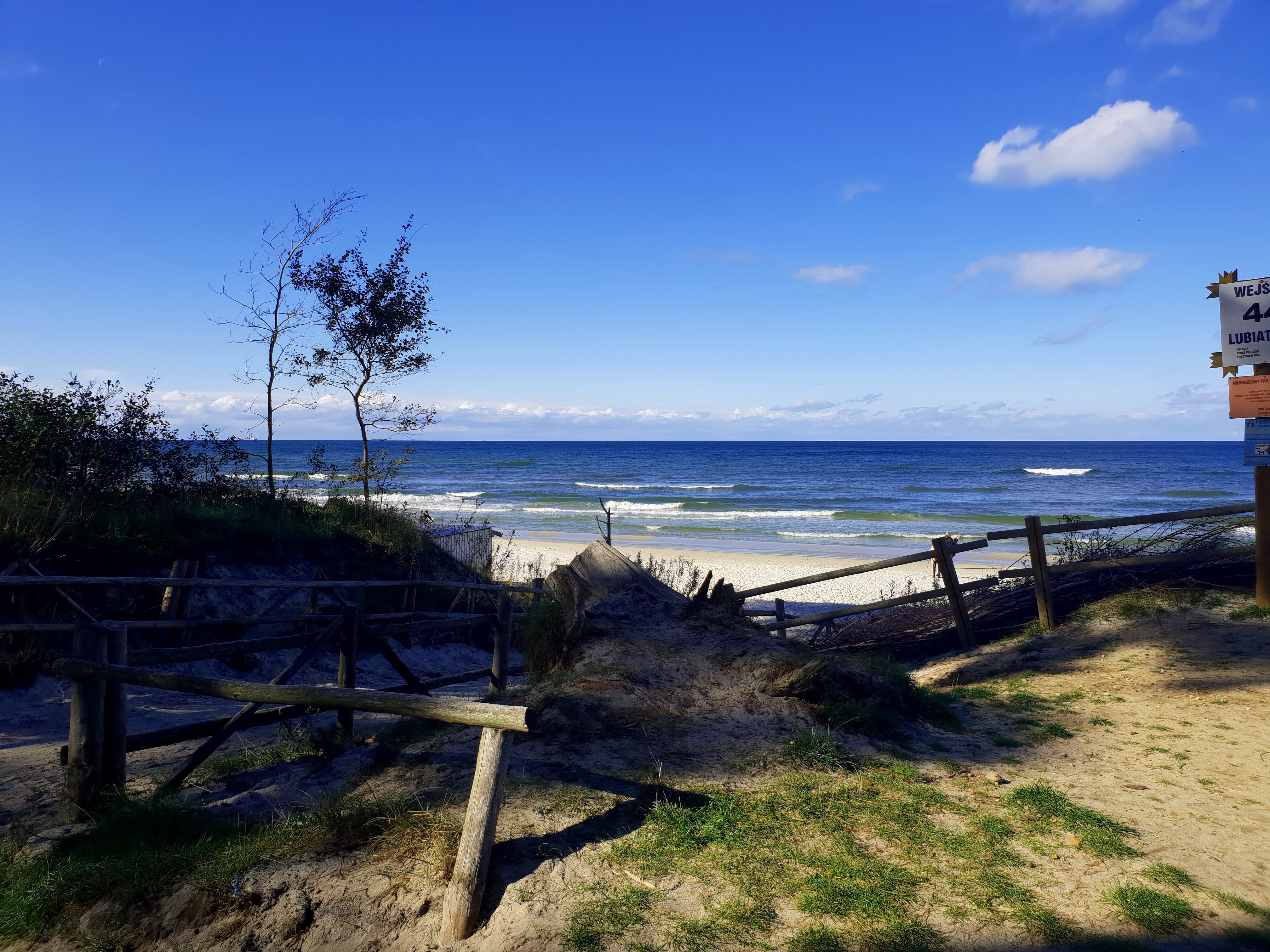 tanie noclegi lubiatowo